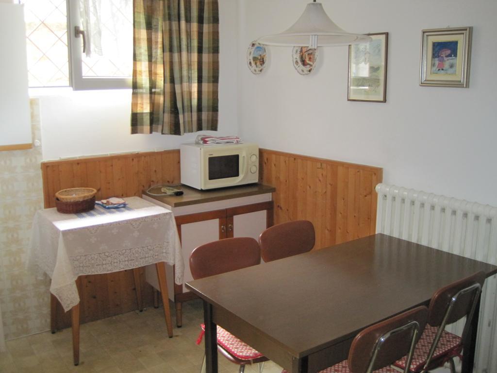 La Virgola Apartments Brenzone sul Garda Zimmer foto